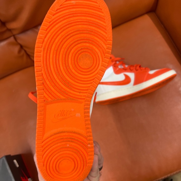 Jordan 1 High “Syracuse” - Picture 2 of 3